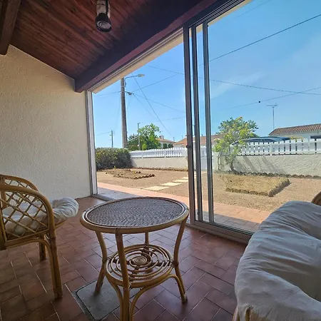Maison Spacieuse Avec Véranda - 5 Pers. - Fr-1-476-259 LʼAiguillon-sur-Mer